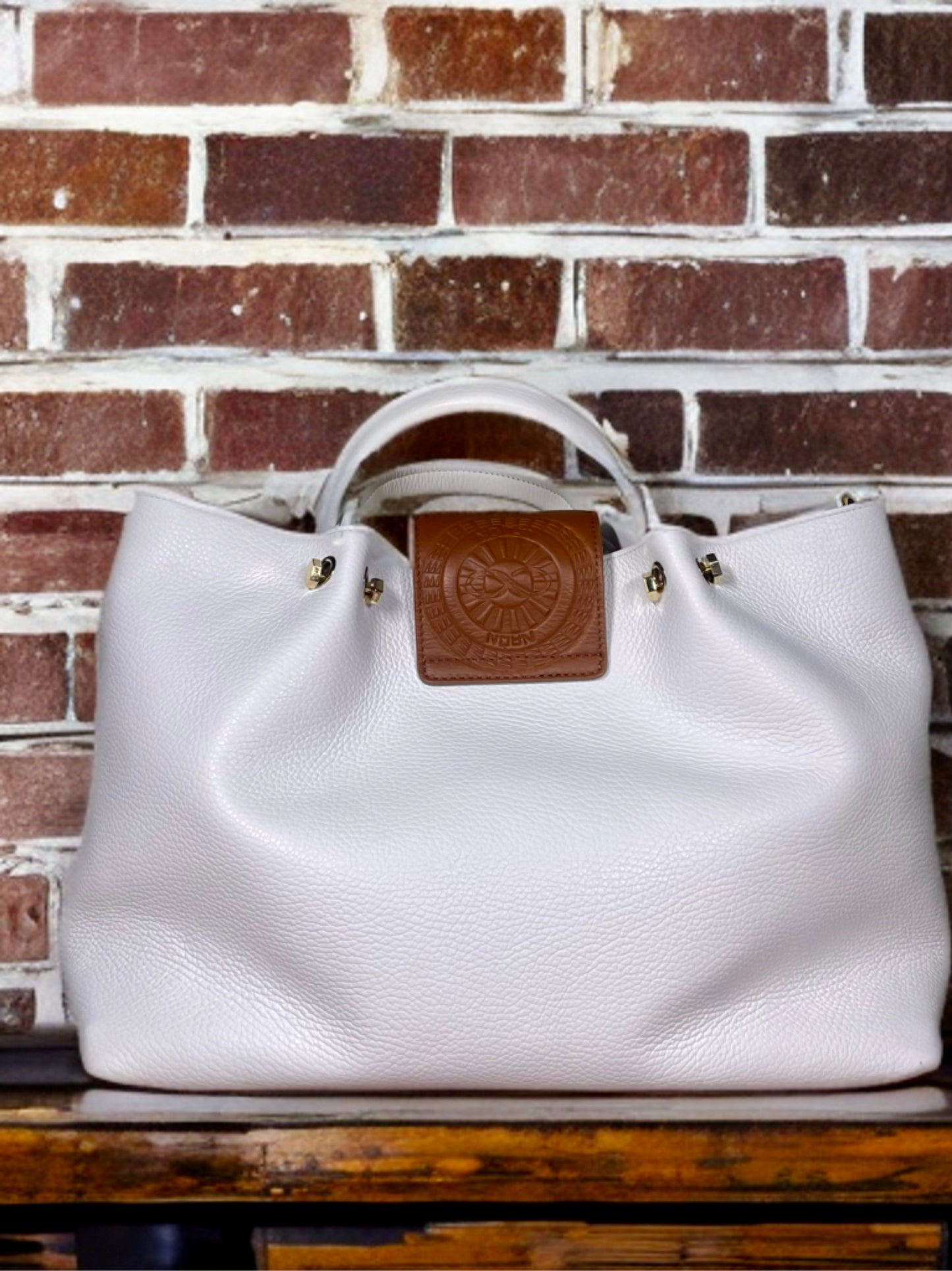 Borsa Naòn Helion Perseo